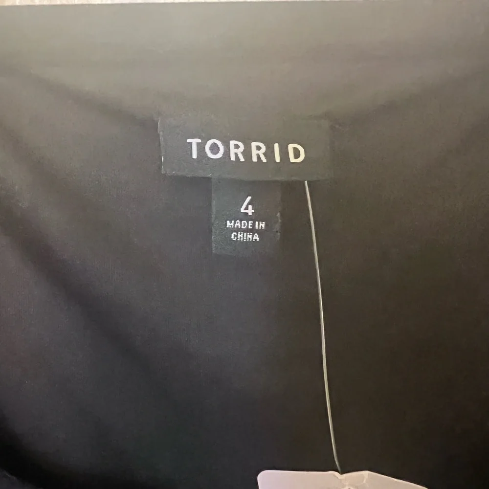 Torrid Plus size Classic Black Dress - Picture 3 of 4